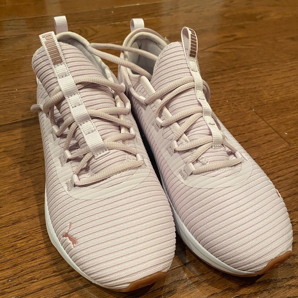 Light Pink Nike Sneakers - Picture 3 of 5